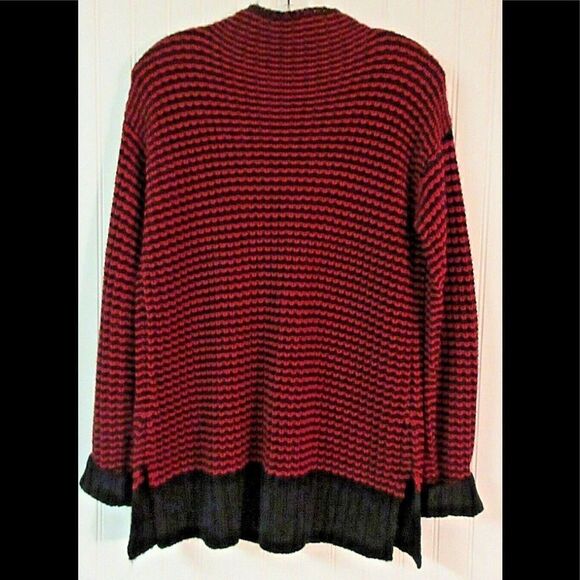 Sanctuary red and black sweater sz XS - Picture 2 of 3